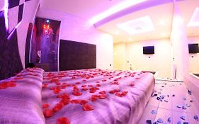 Hotel Chic  3*